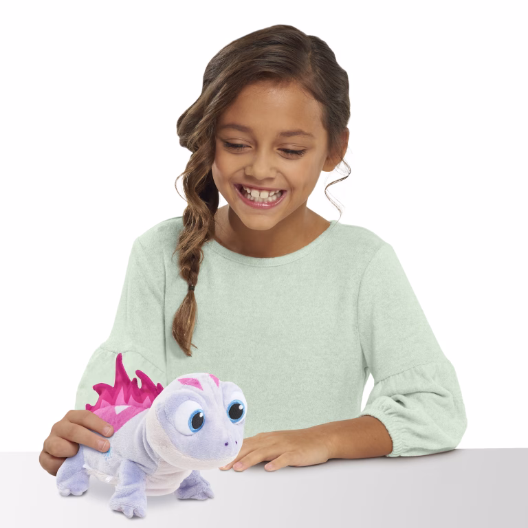 Disney’s Frozen 2 Walk & Glow Bruni the Salamander